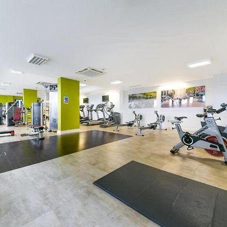 Cityscape Serenity: 10Th Floor Oasis Near City Airport, Excel & 02 Apartment London Exterior photo
