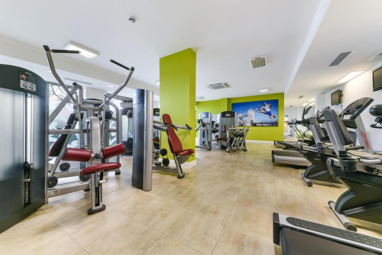 Cityscape Serenity: 10Th Floor Oasis Near City Airport, Excel & 02 Apartment London Exterior photo